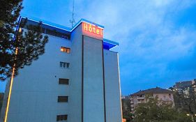 Hotel Abaca